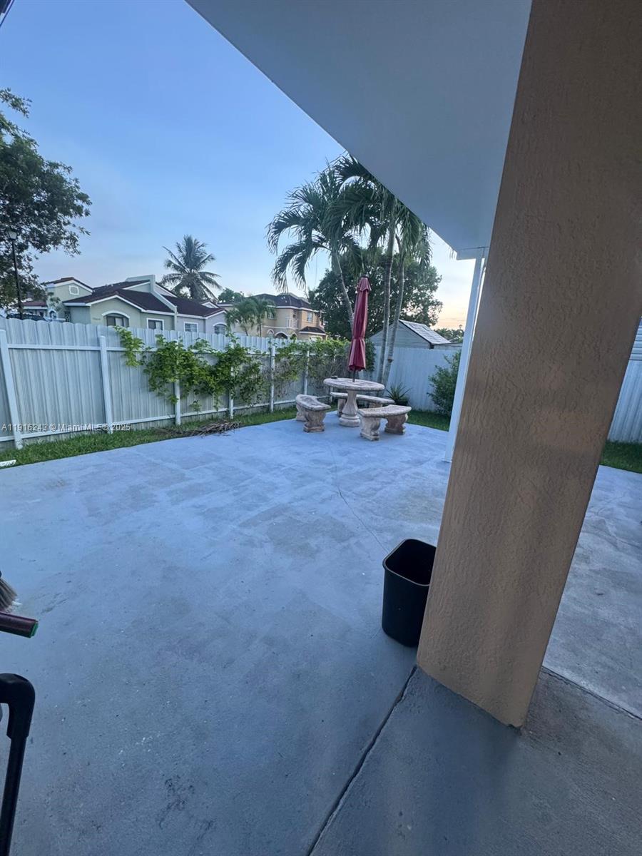 NARANJA GARDENS - Residential