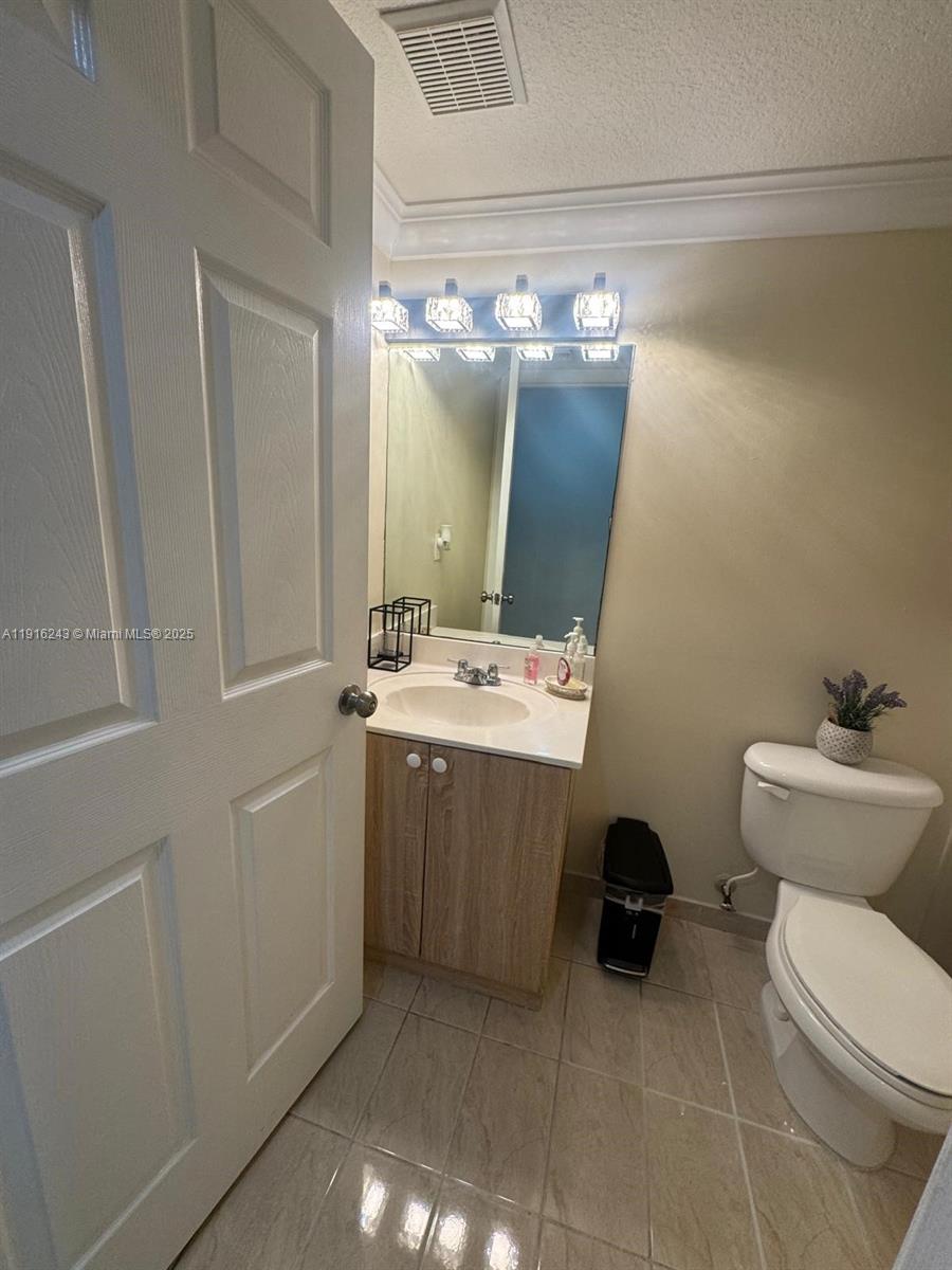 NARANJA GARDENS - Residential