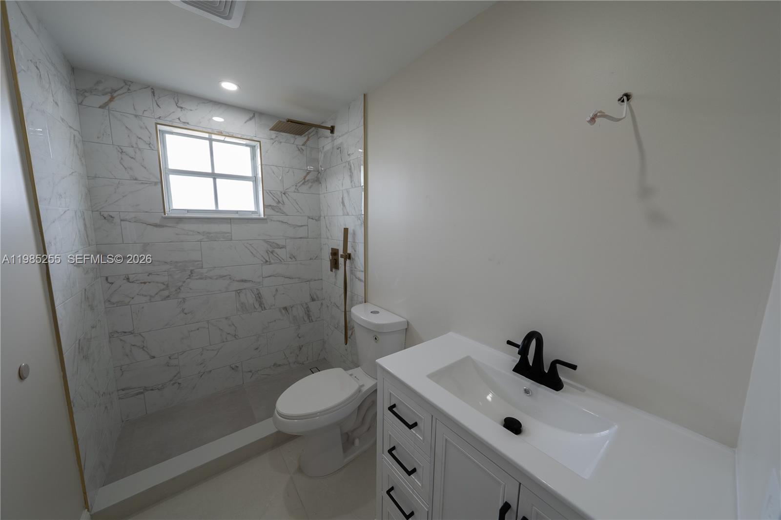 FLAGAMI SEC A - Residential
