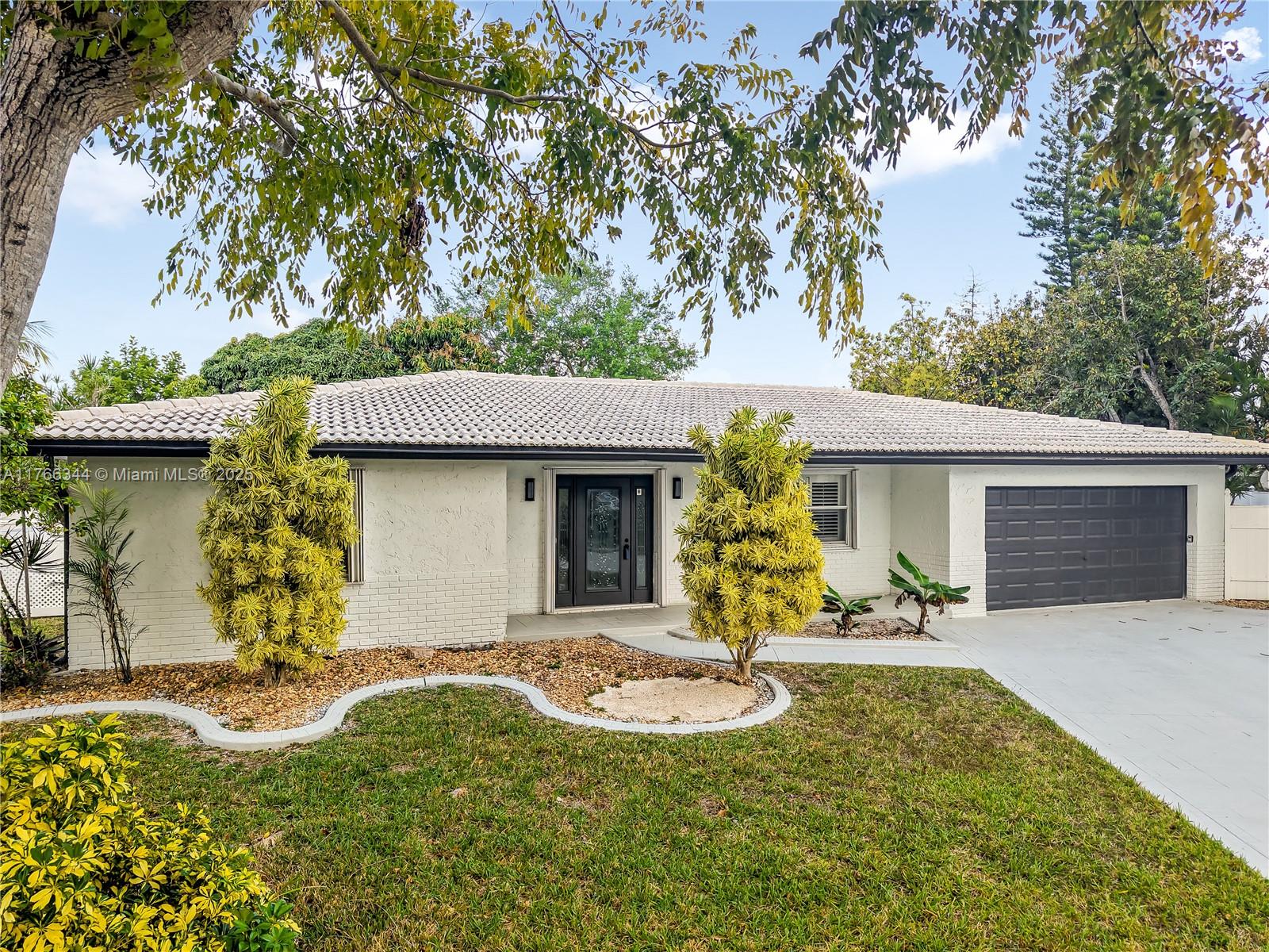 Property for Sale at 4321 Nw 110th Ct, Coral Springs, Broward County, Florida - Bedrooms: 4 
Bathrooms: 2  - $750,000