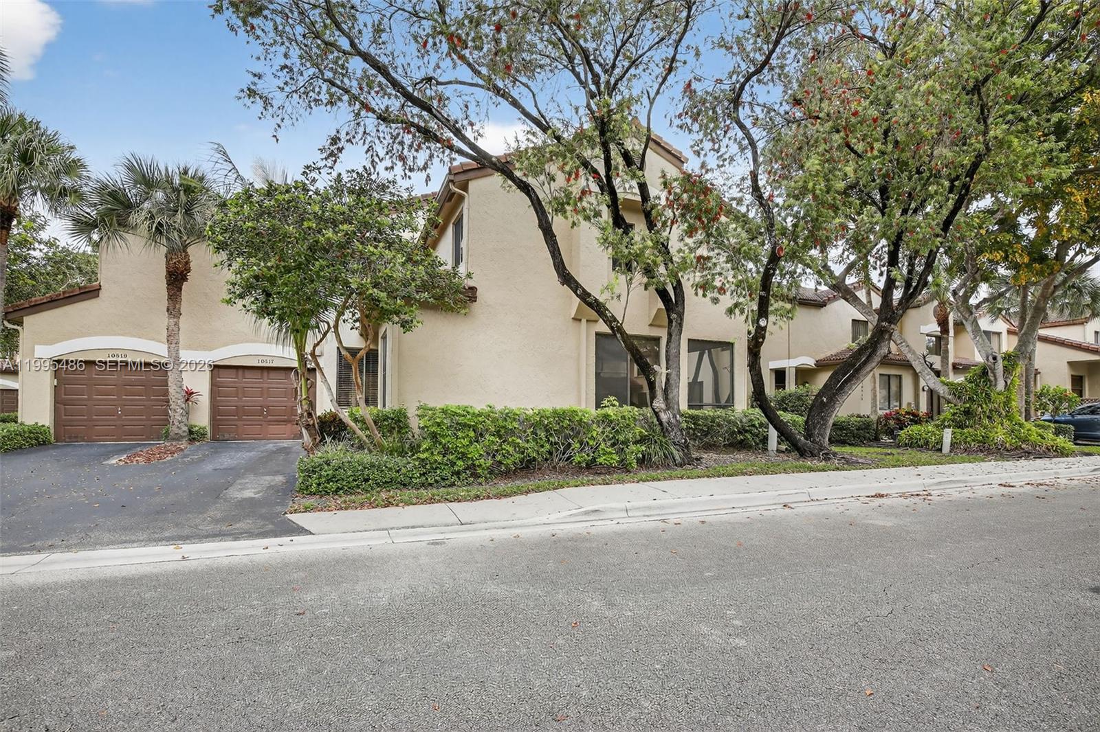 BRIDGEWATER CONDO - Residential