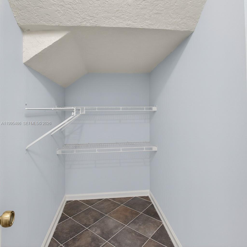 BRIDGEWATER CONDO - Residential