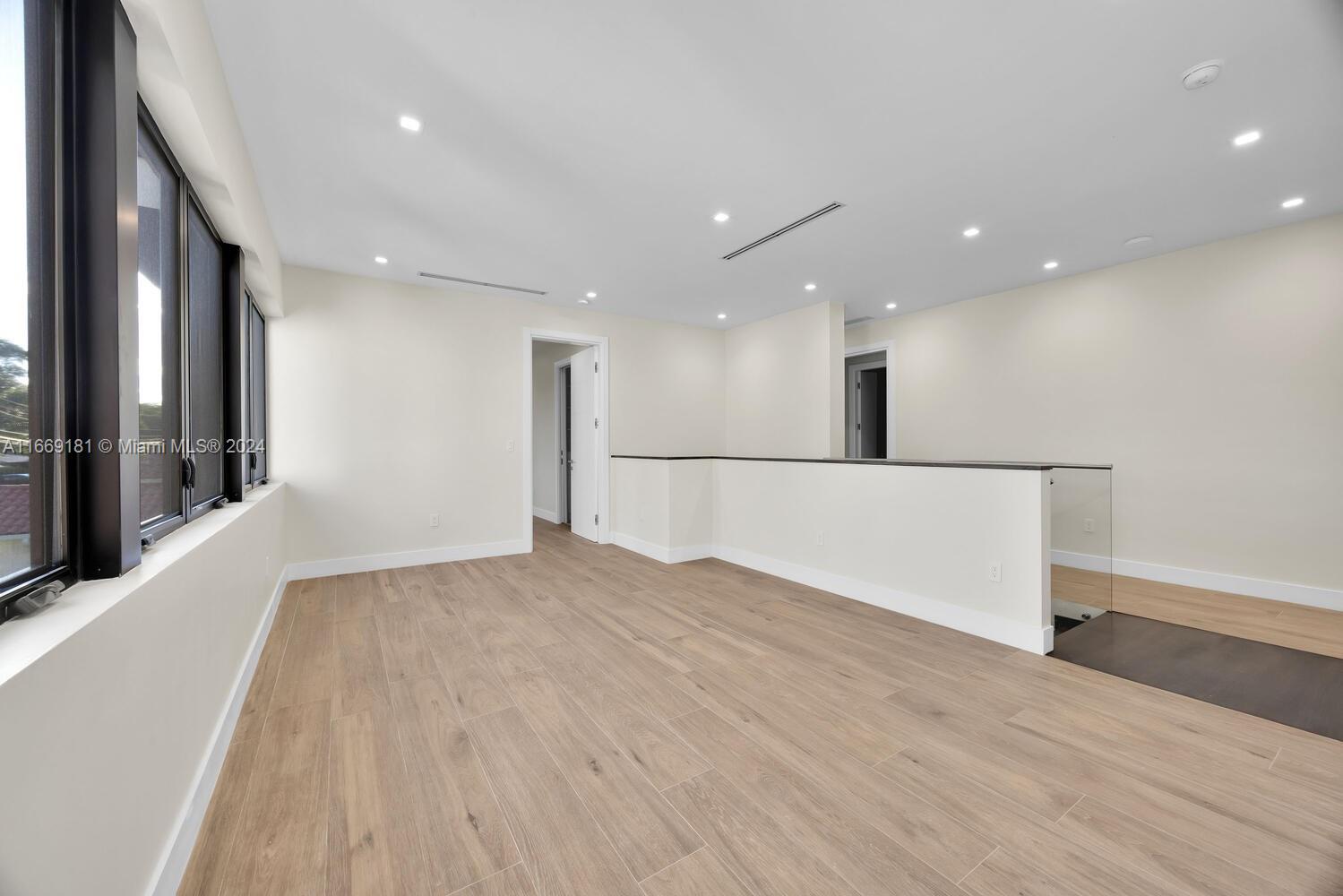 CENTRAL MIAMI PT 1 - Residential