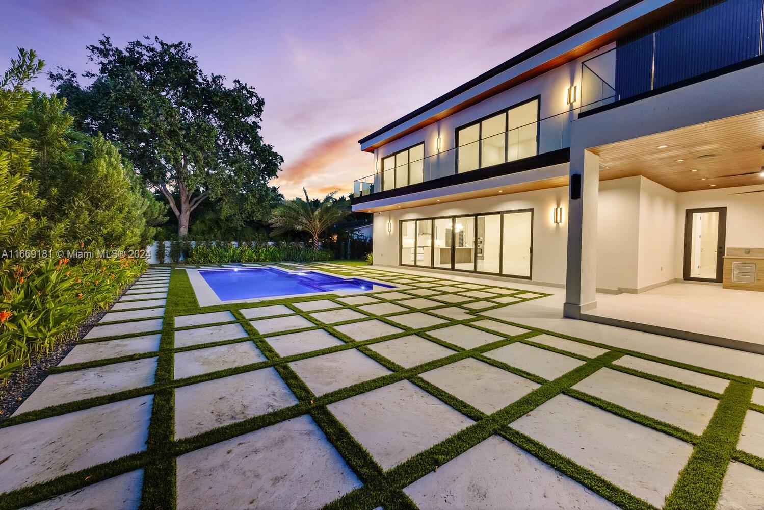 CENTRAL MIAMI PT 1 - Residential