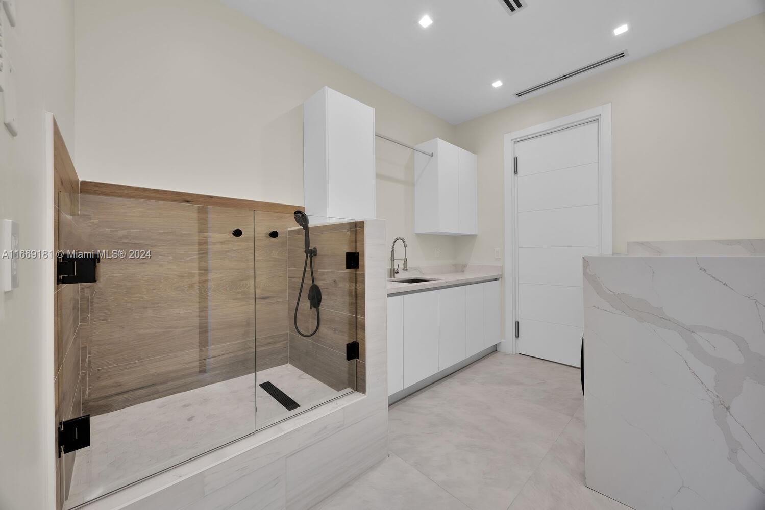 CENTRAL MIAMI PT 1 - Residential