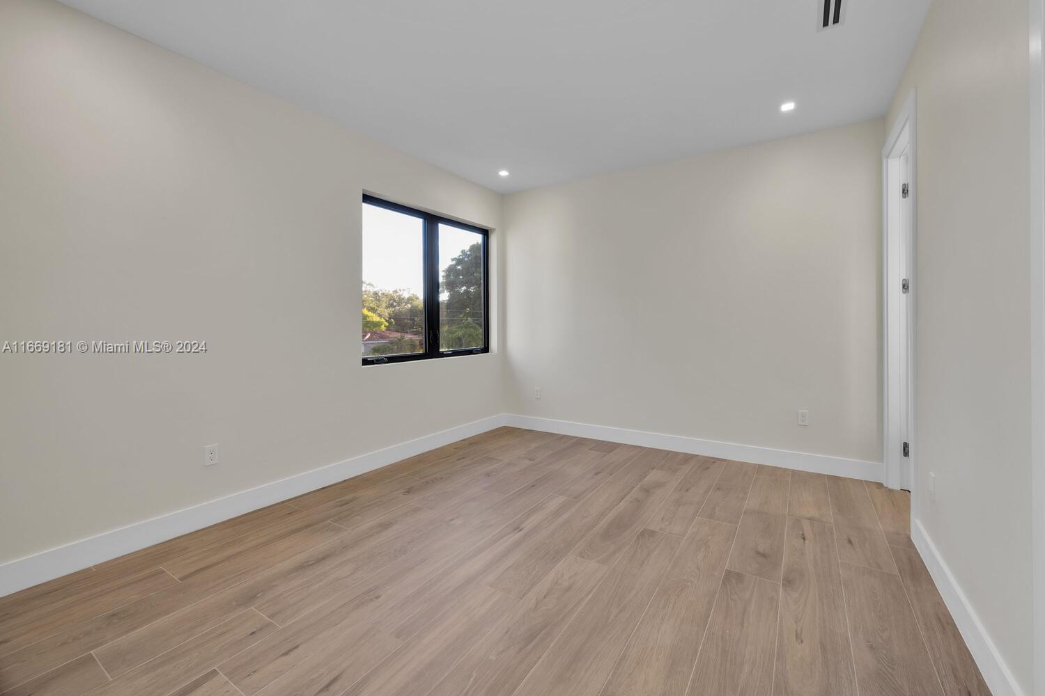 CENTRAL MIAMI PT 1 - Residential
