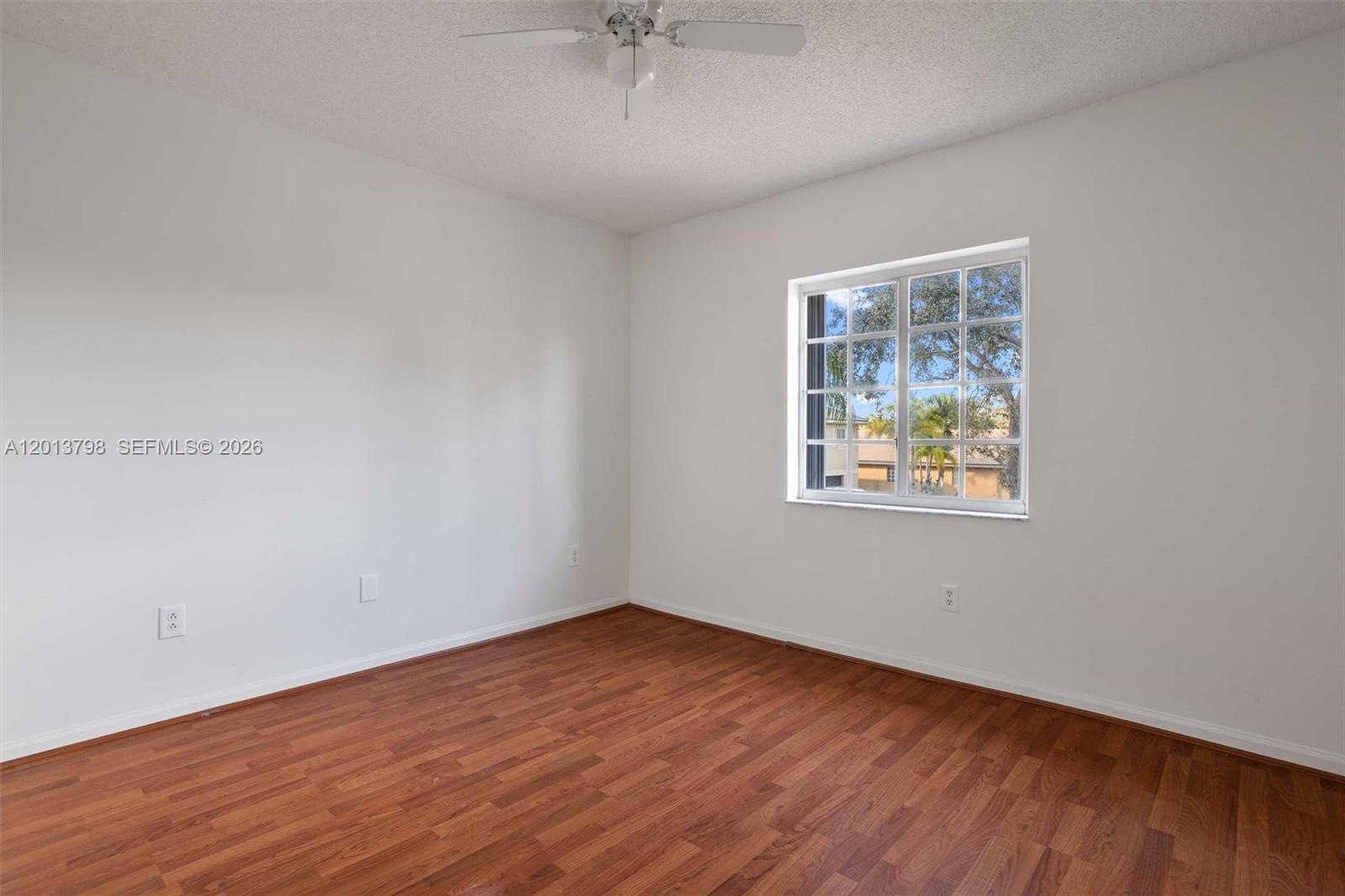 CRYSTAL POINTE - Residential Lease