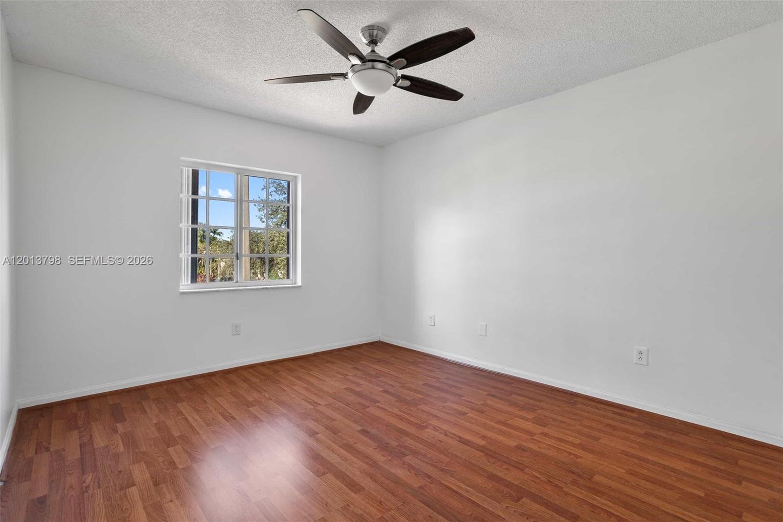 CRYSTAL POINTE - Residential Lease