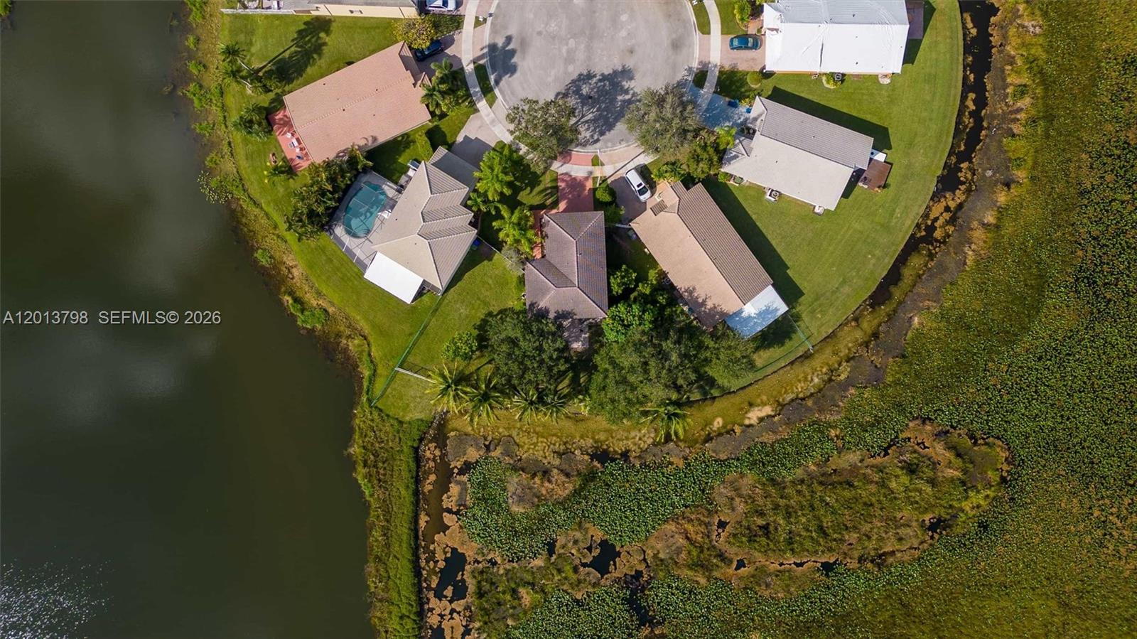 CRYSTAL POINTE - Residential Lease