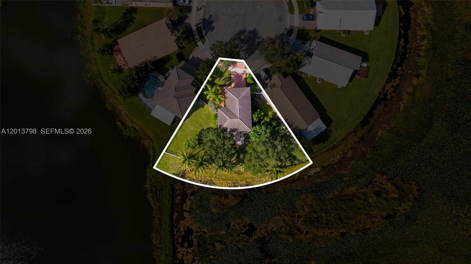 CRYSTAL POINTE - Residential Lease