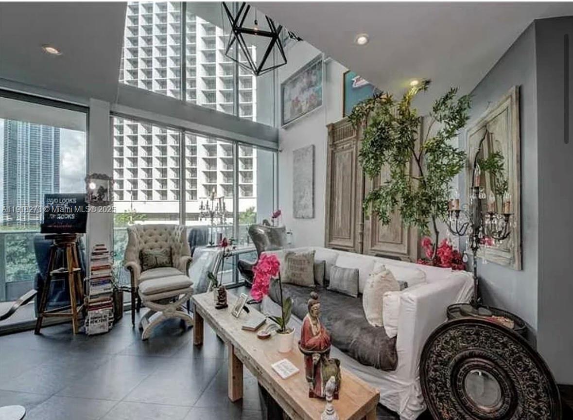 200 Biscayne Boulevard Way 501