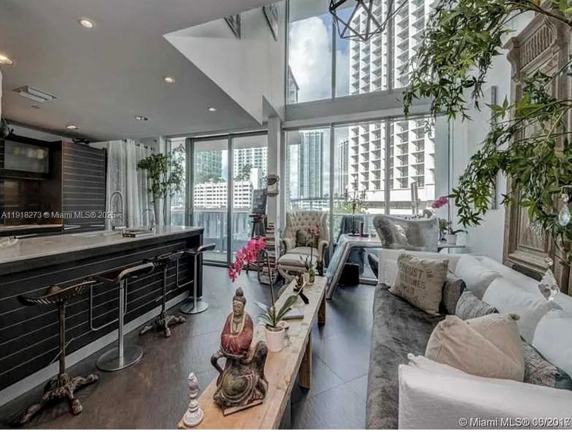 200 Biscayne Boulevard Way 501