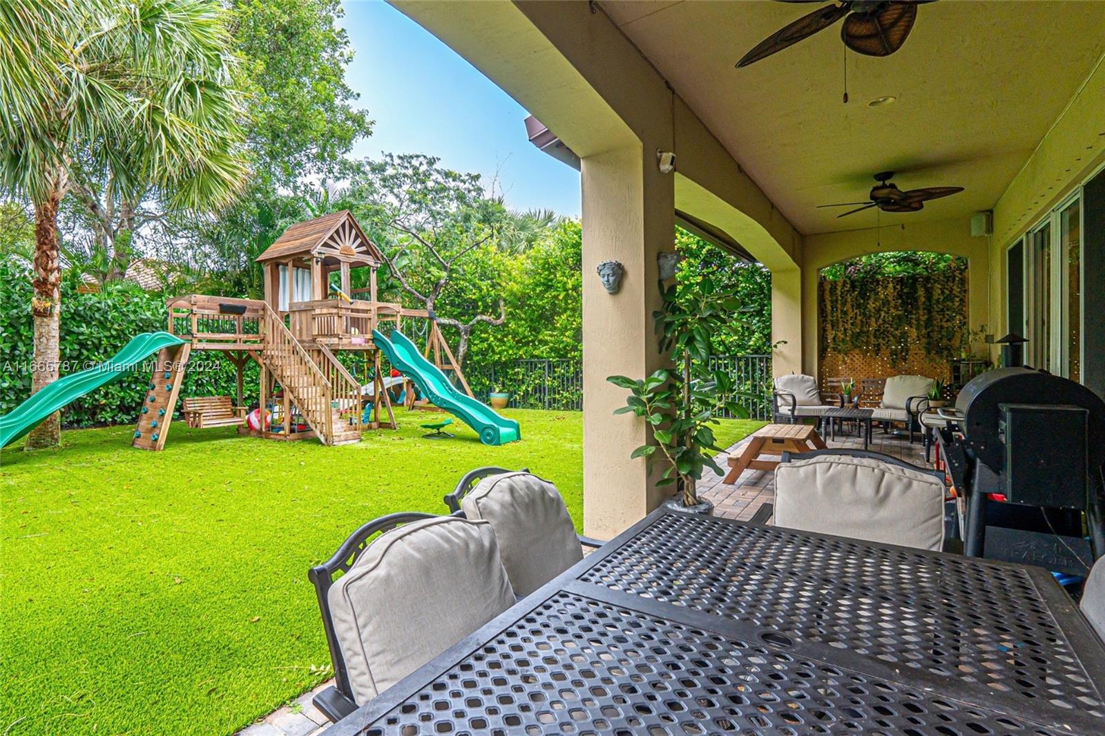 HERON BAY NORTH PLAT 2 - Residential