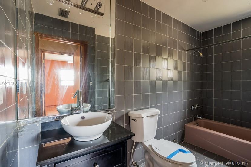 20 54 40 HEFTLER HOMES SE - Residential