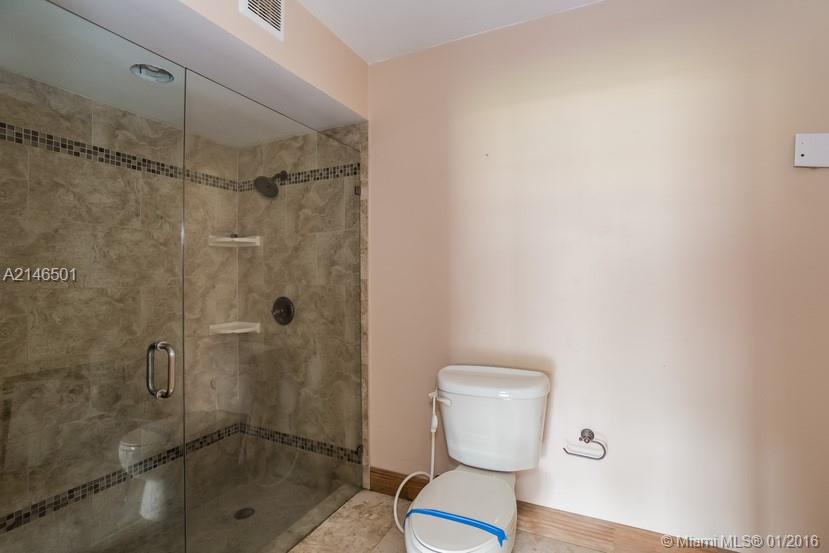 20 54 40 HEFTLER HOMES SE - Residential