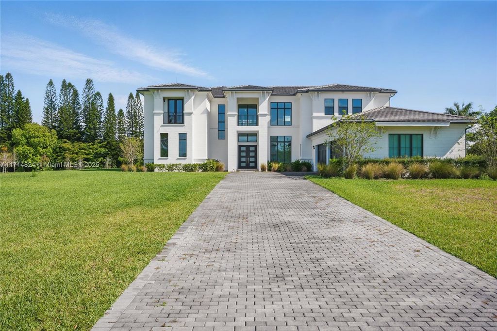 Photo of 17803 SW 58th St, Southwest Ranches, FL 33331 (MLS # A11714824)