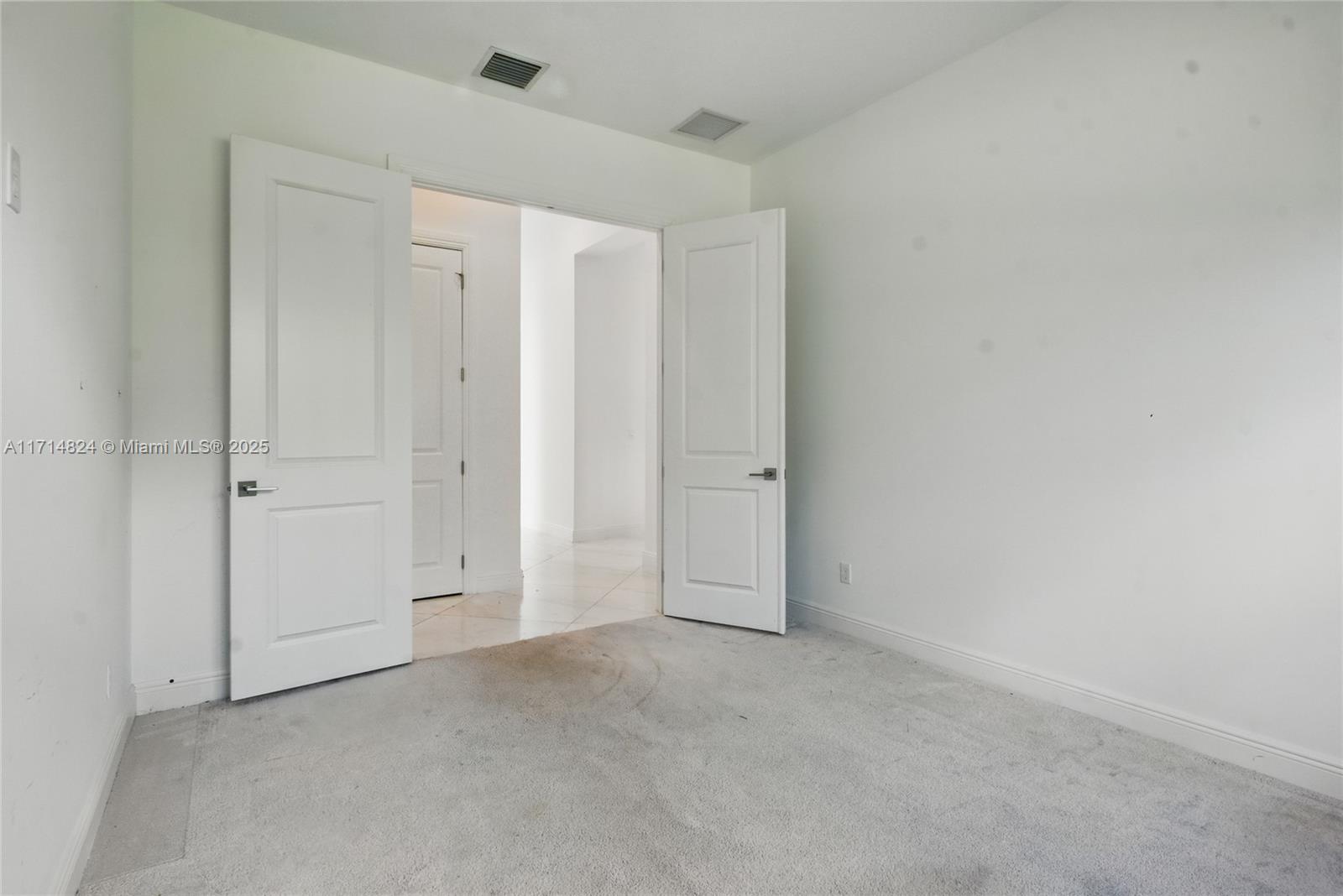 CLINGANS COVE - Residential