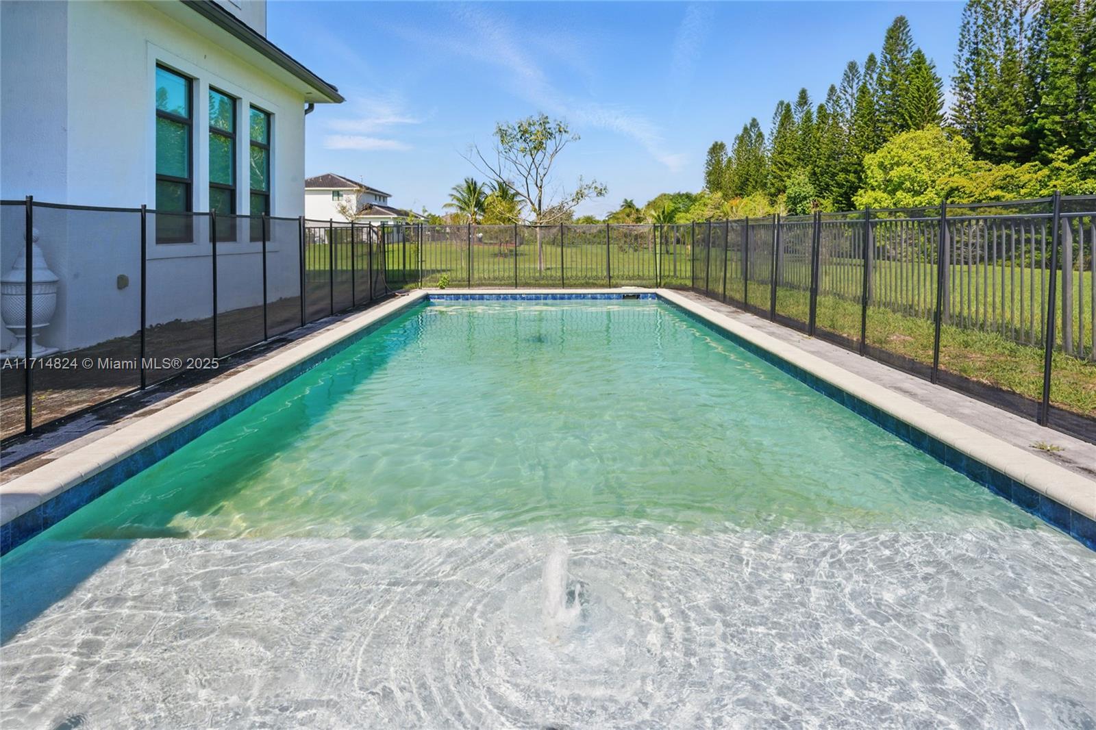 CLINGANS COVE - Residential