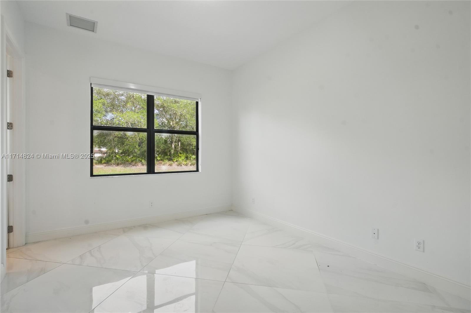 CLINGANS COVE - Residential