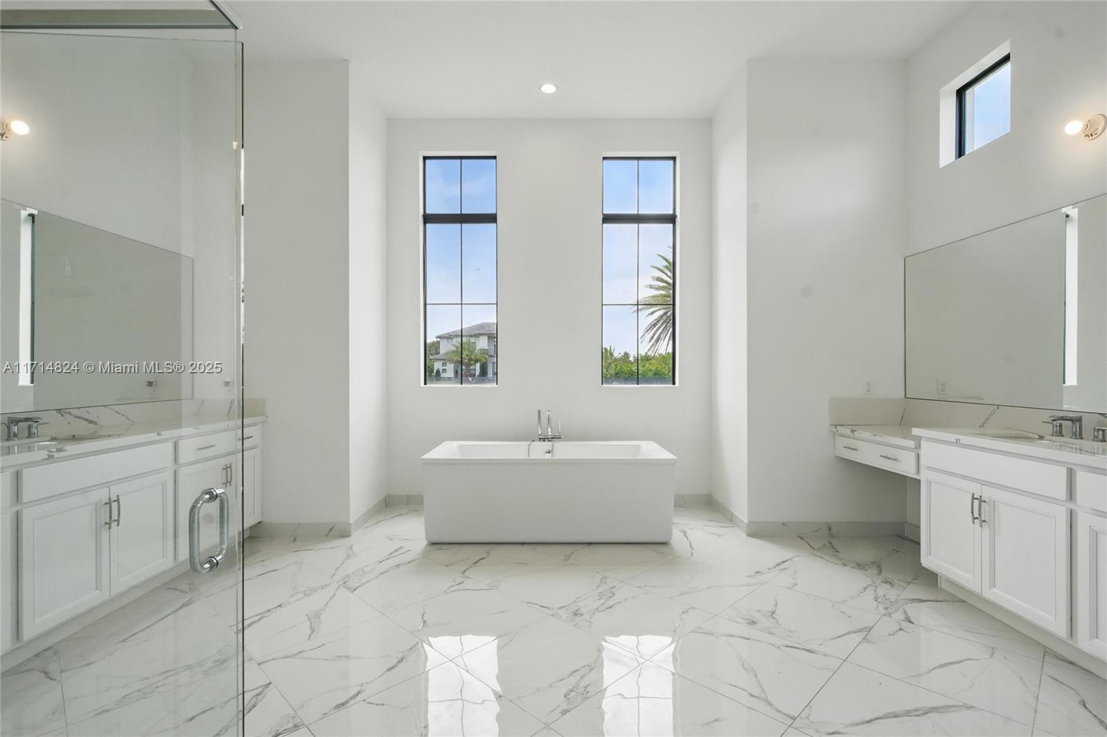 CLINGANS COVE - Residential