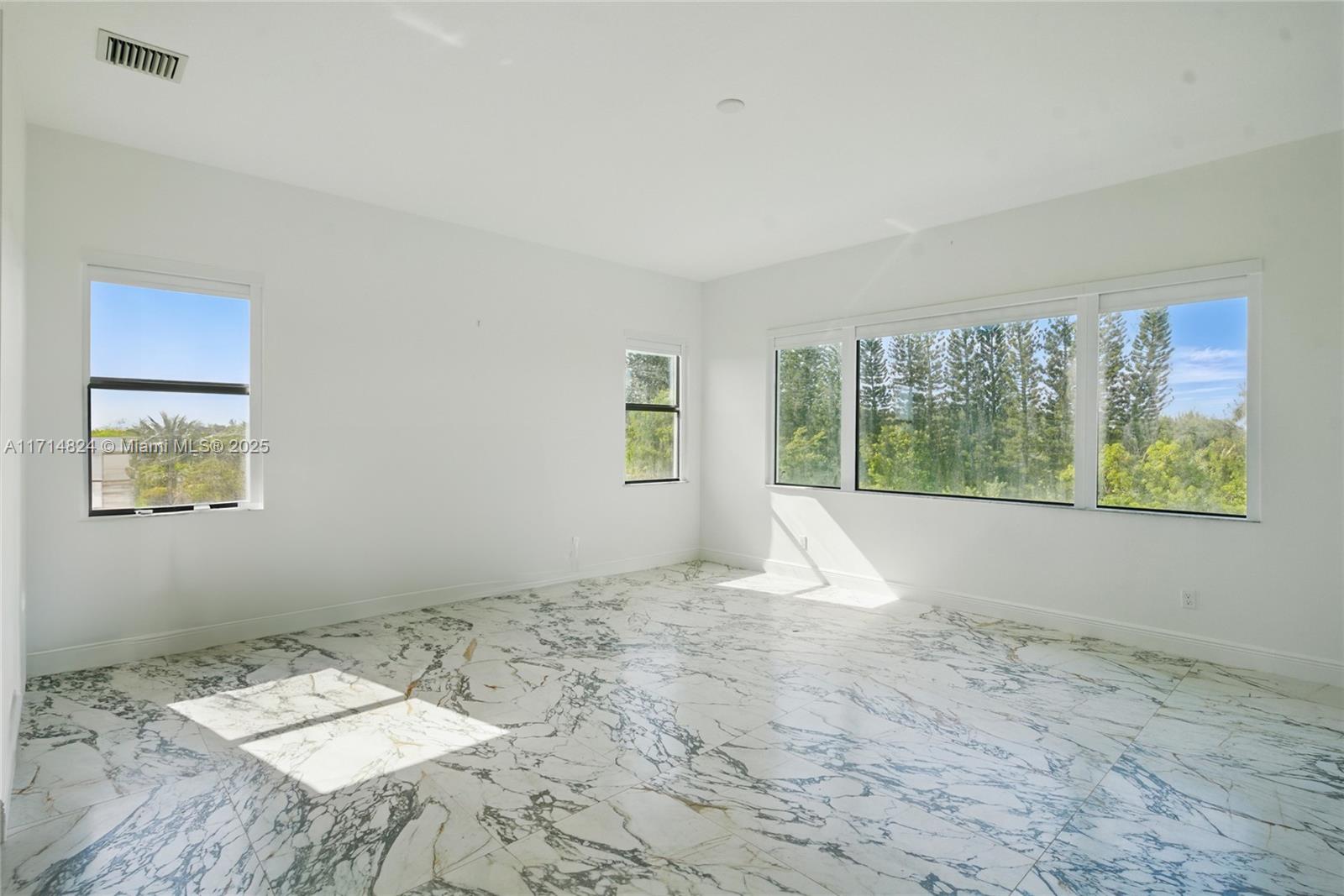 CLINGANS COVE - Residential