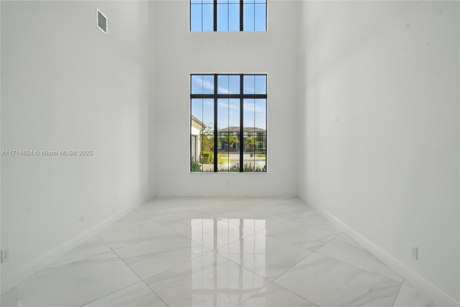 CLINGANS COVE - Residential