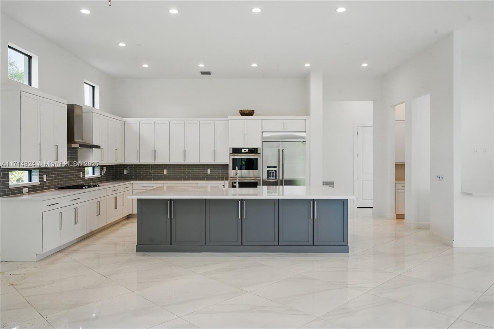 CLINGANS COVE - Residential