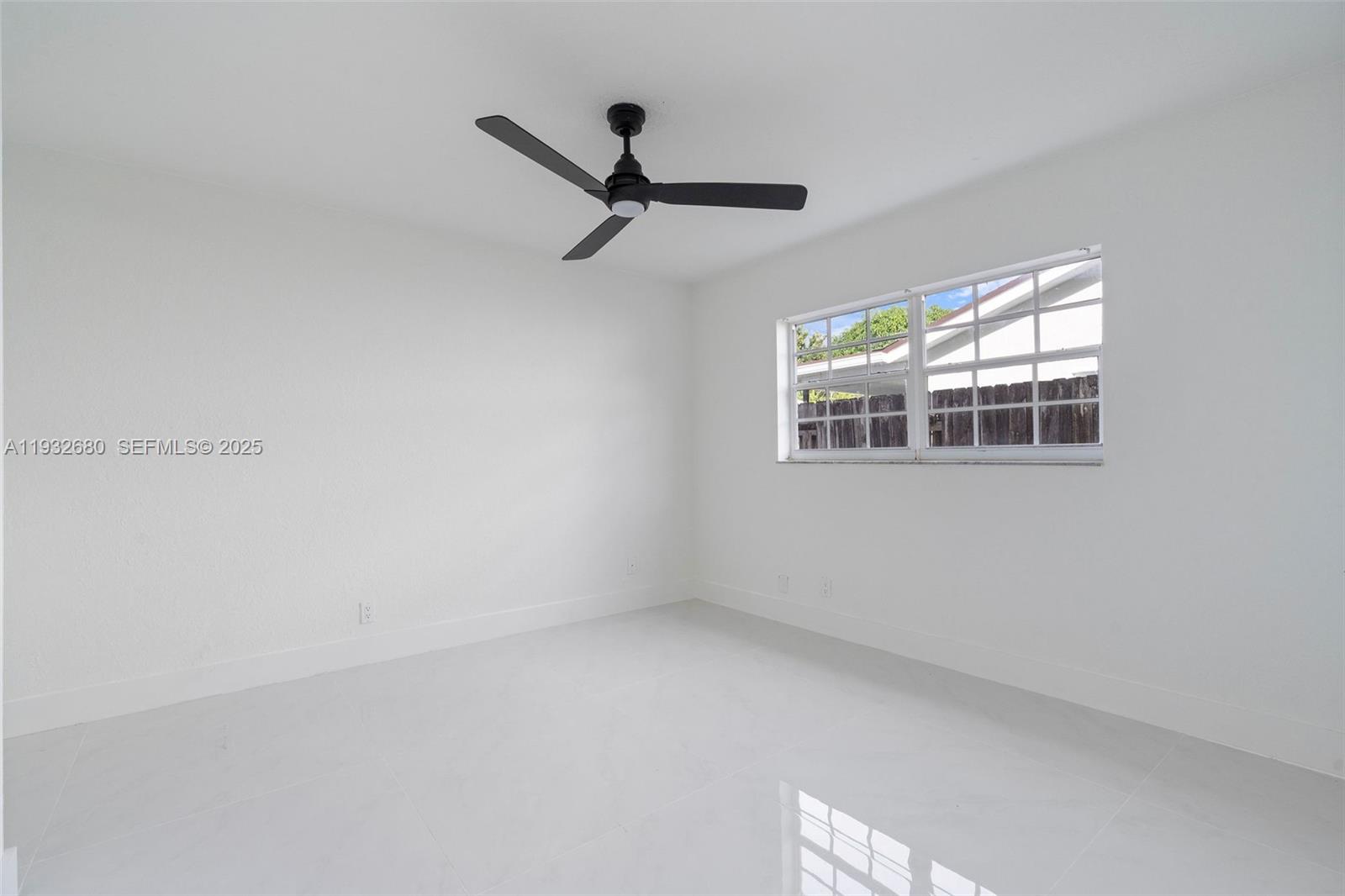 BOULEVARD WEST - Residential