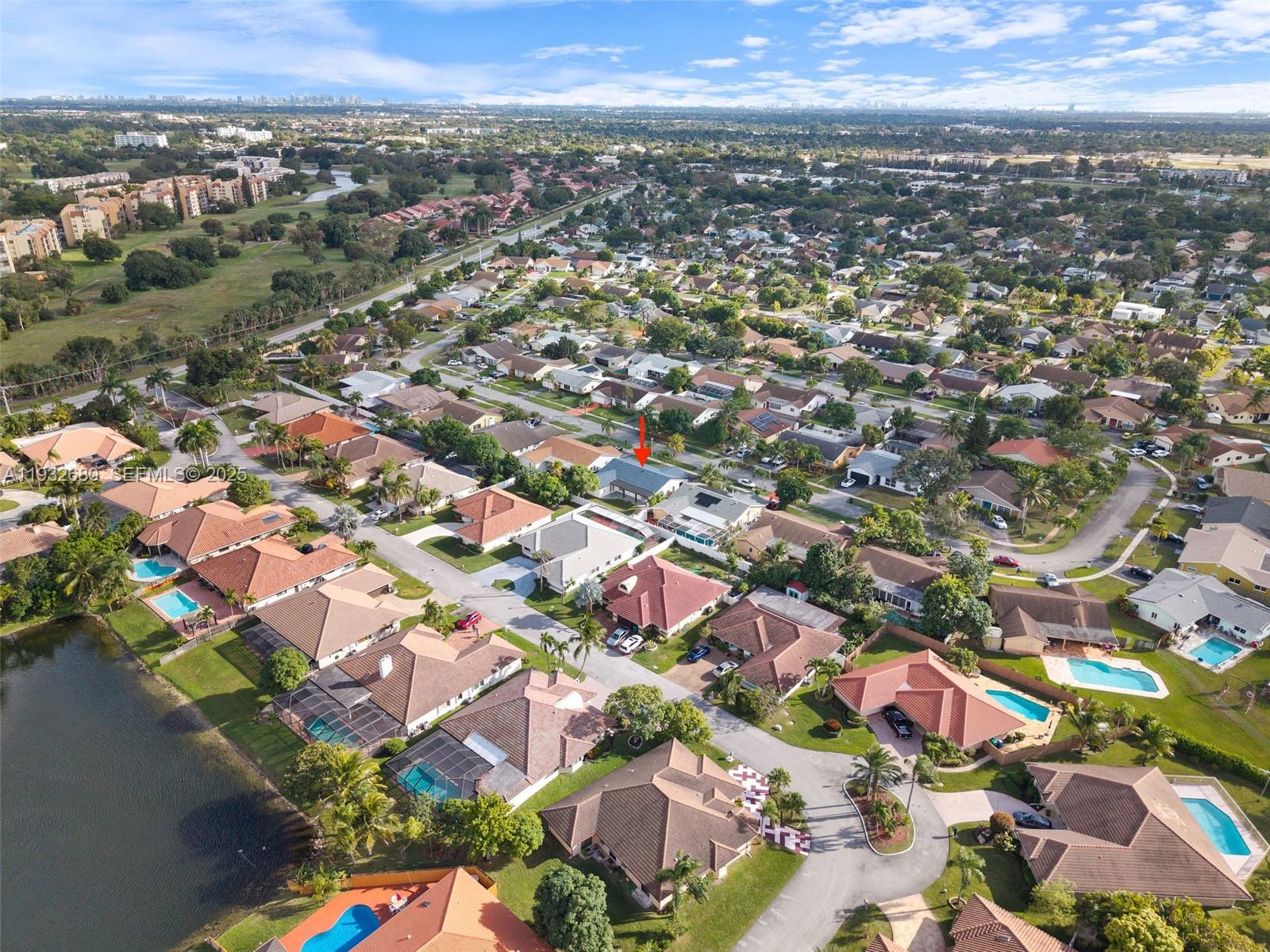 BOULEVARD WEST - Residential