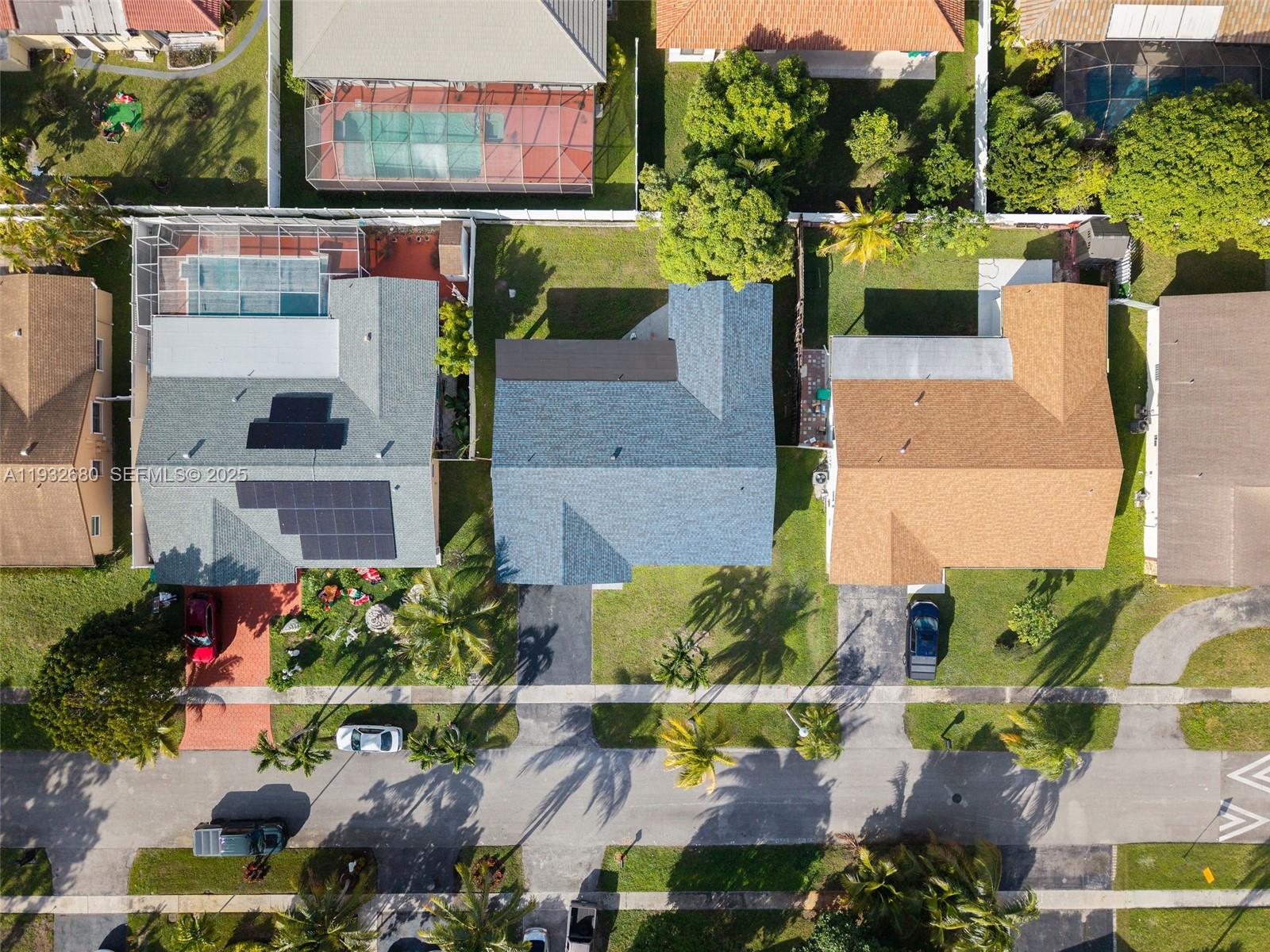 BOULEVARD WEST - Residential