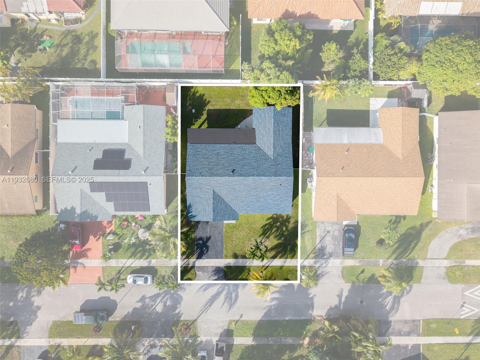 BOULEVARD WEST - Residential