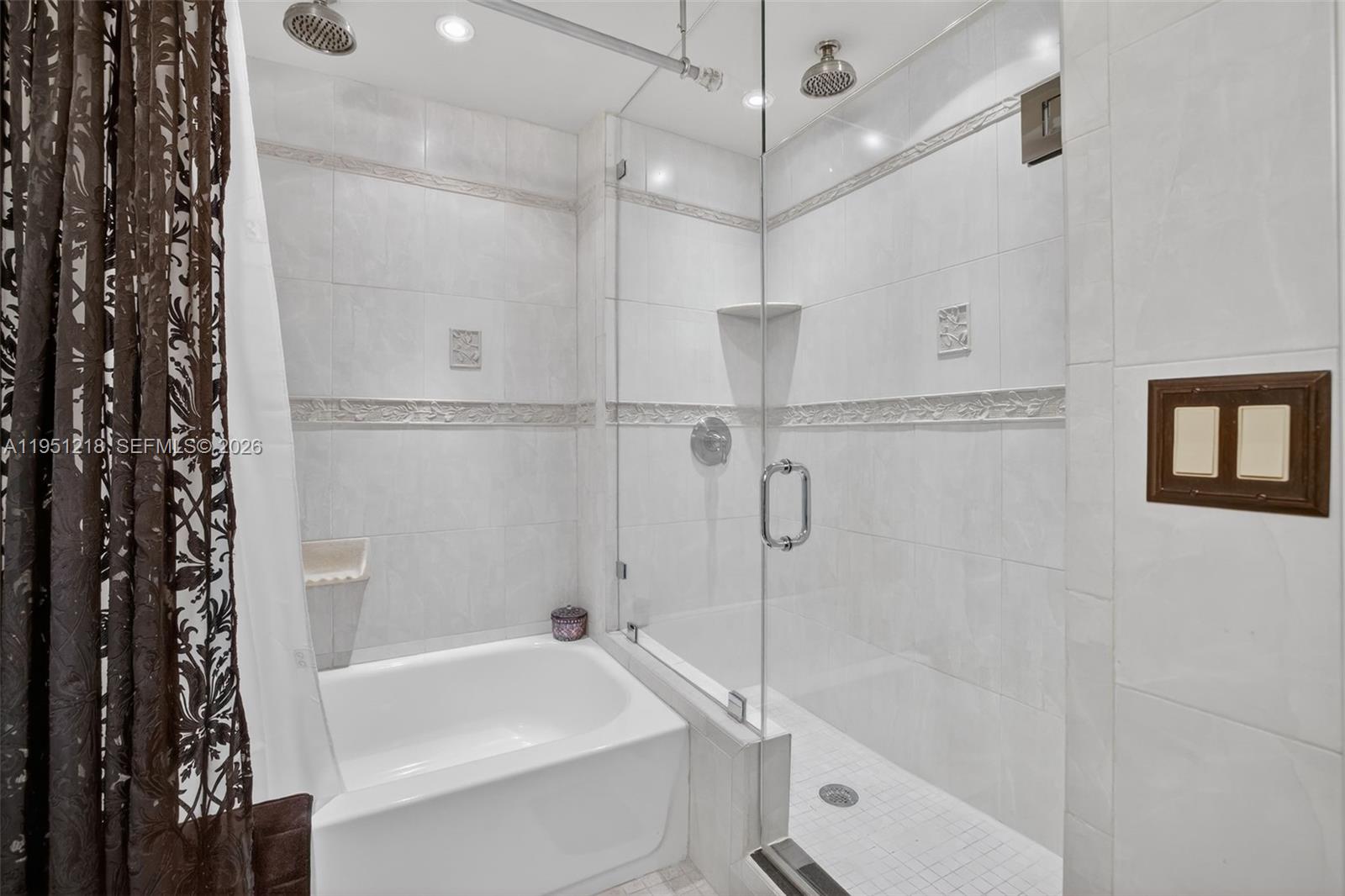 OCEANVIEW PARK CONDO - Residential