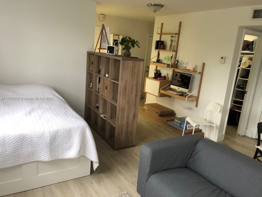 MICHIGAN TOWERS CONDO - Residential