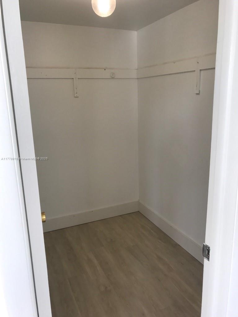 MICHIGAN TOWERS CONDO - Residential