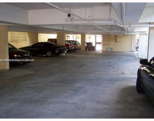 MICHIGAN TOWERS CONDO - Residential