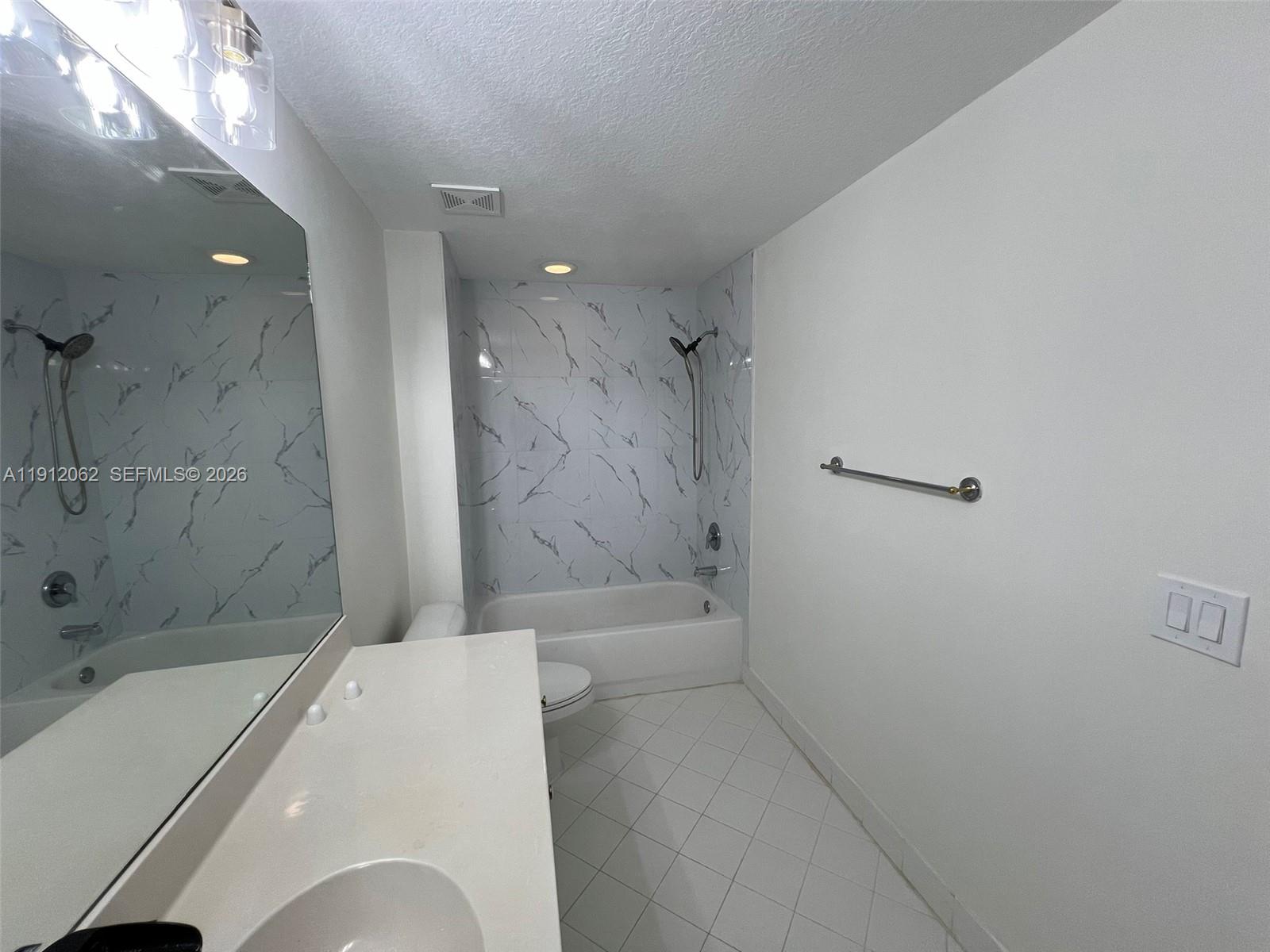 CAPTIVA CONDO D - Residential