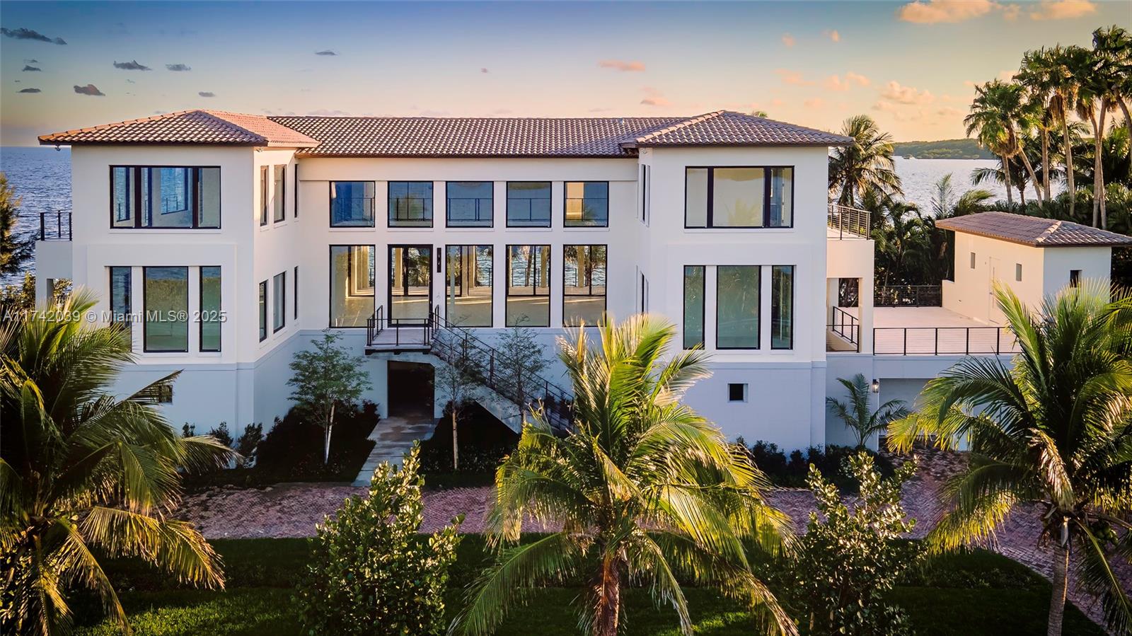 CORAL BAY SEC B - Residential