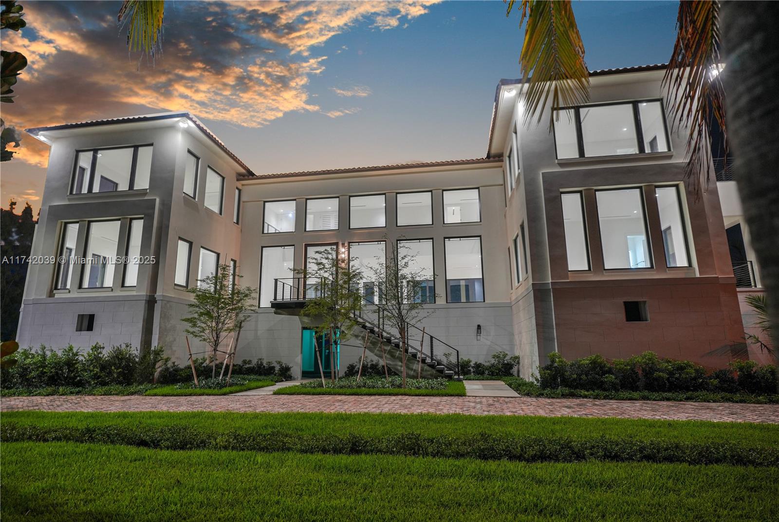 CORAL BAY SEC B - Residential