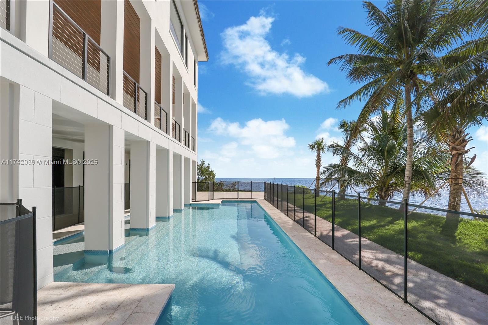 CORAL BAY SEC B - Residential
