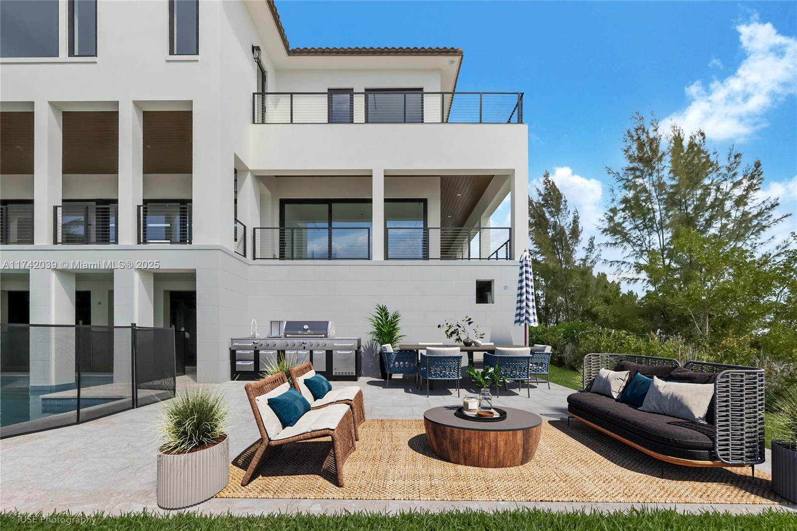 CORAL BAY SEC B - Residential
