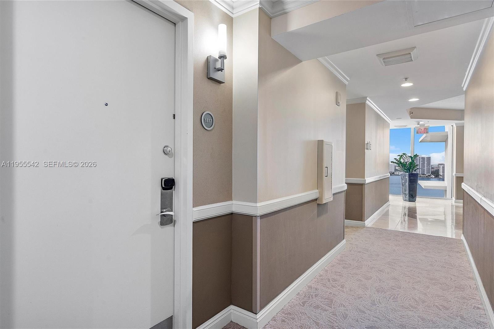 TRUMP INTERNATIONAL SONES - Residential