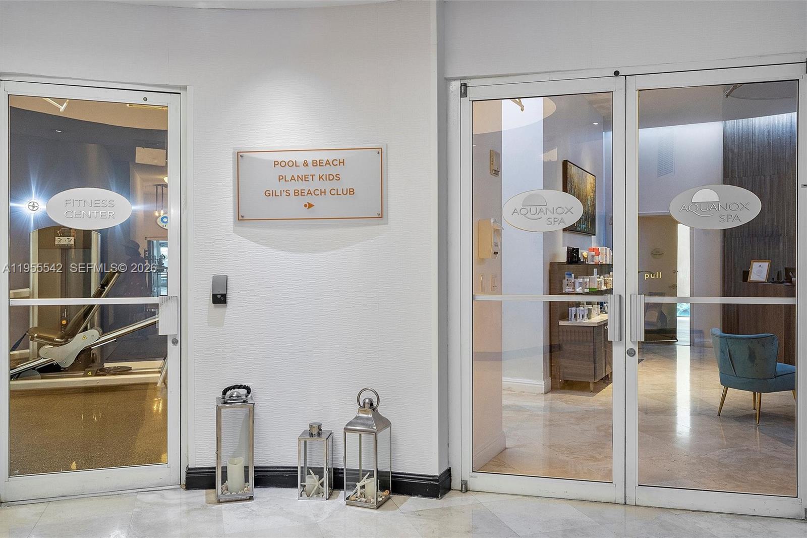 TRUMP INTERNATIONAL SONES - Residential