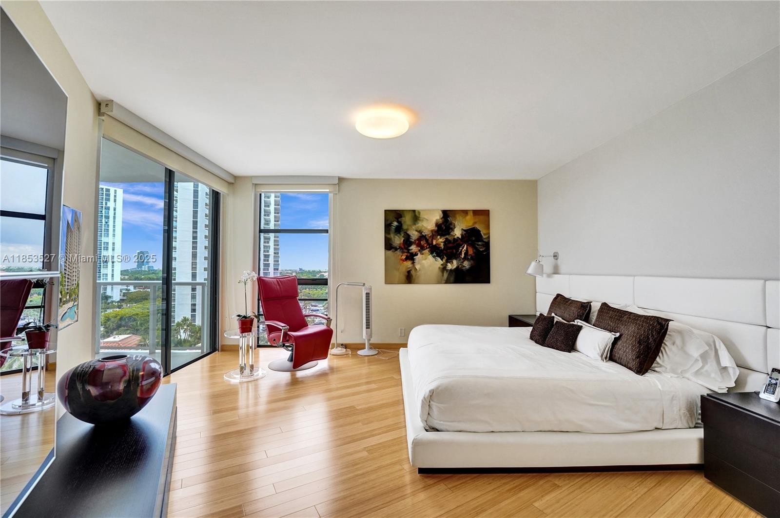 HAMPTONS WEST - Residential Lease