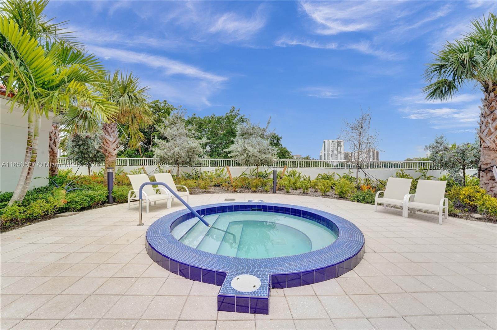 HAMPTONS WEST - Residential Lease