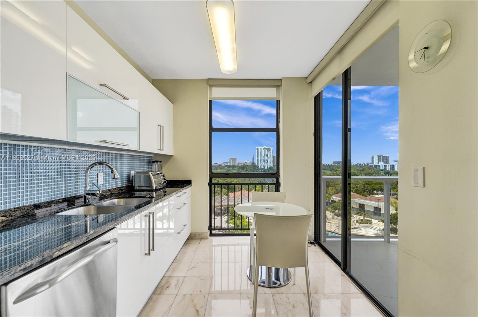 HAMPTONS WEST - Residential Lease