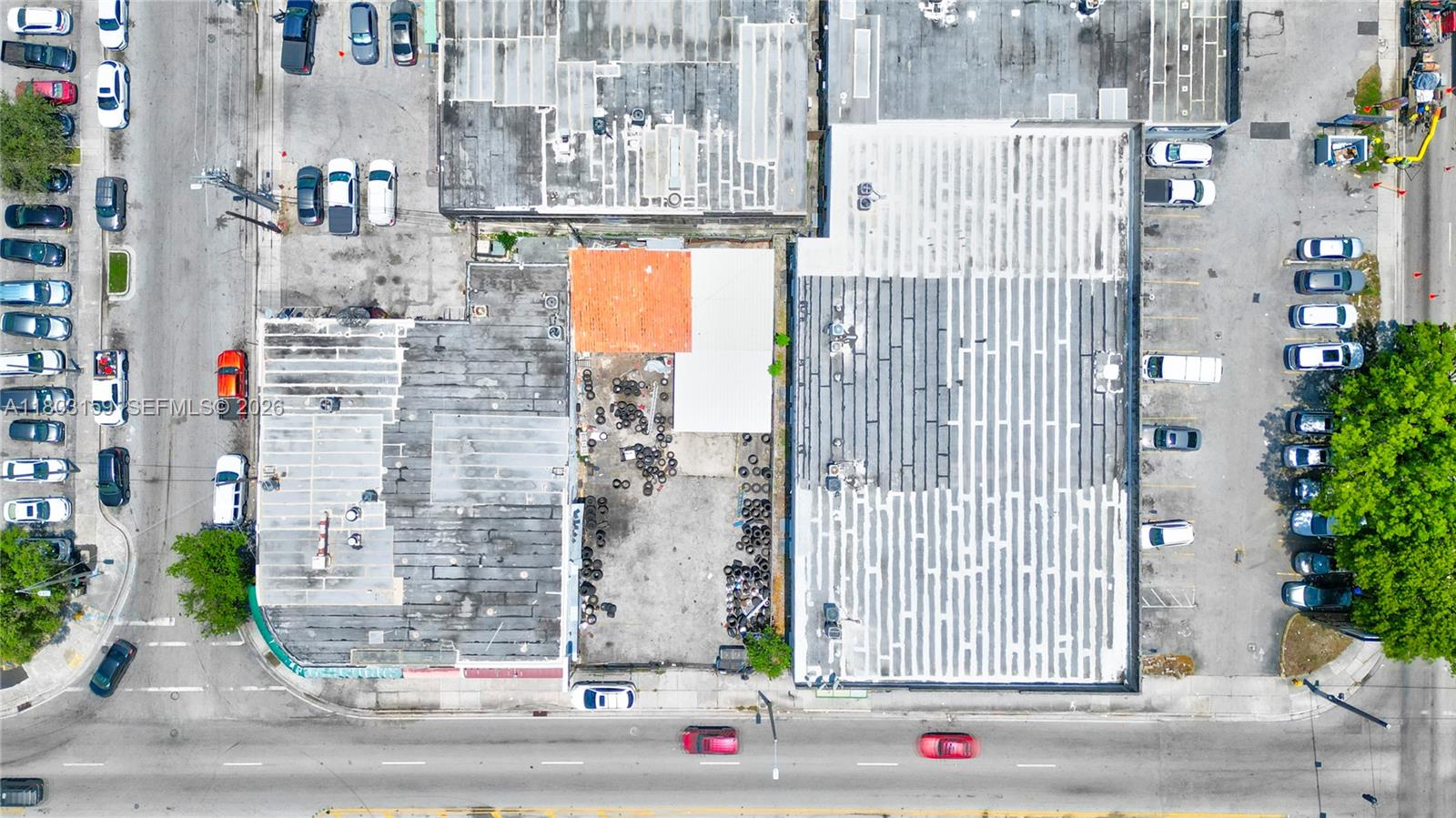 ALEXANDER COURT - Land