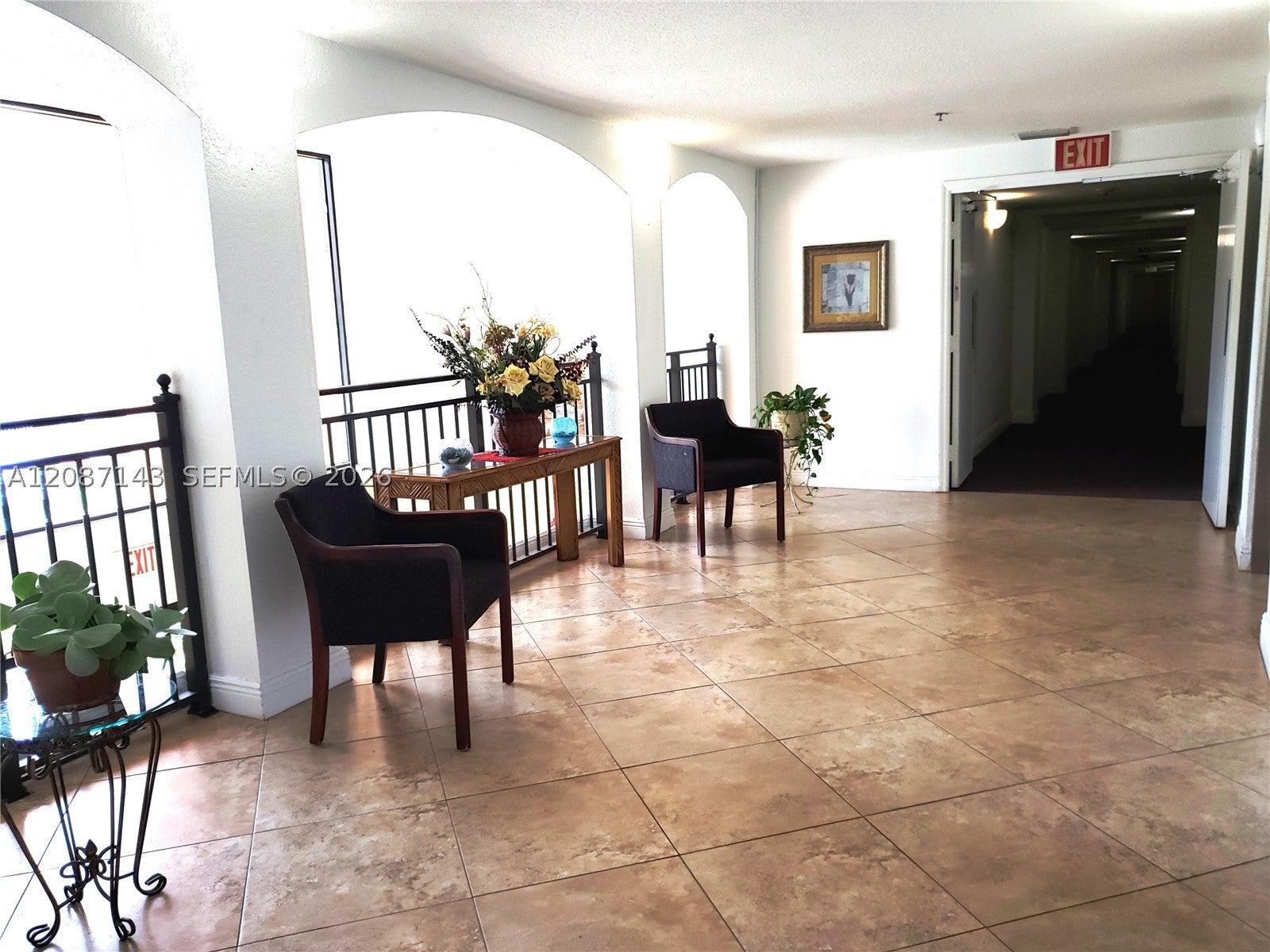 9340 Fontainebleau Blvd W212