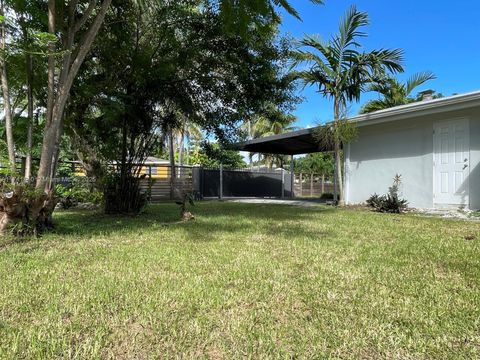 6126 SW 61st St South Miami FL 33143