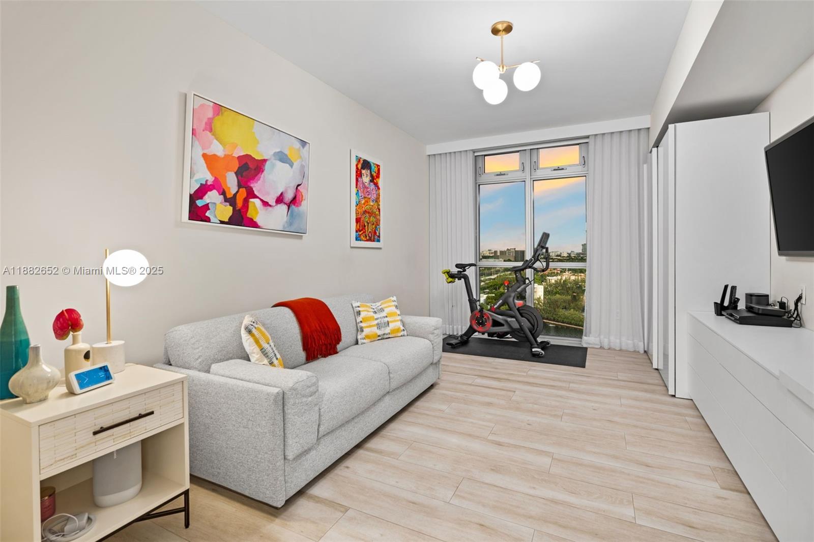 MARINA PALMS RESIDENCES N - Residential