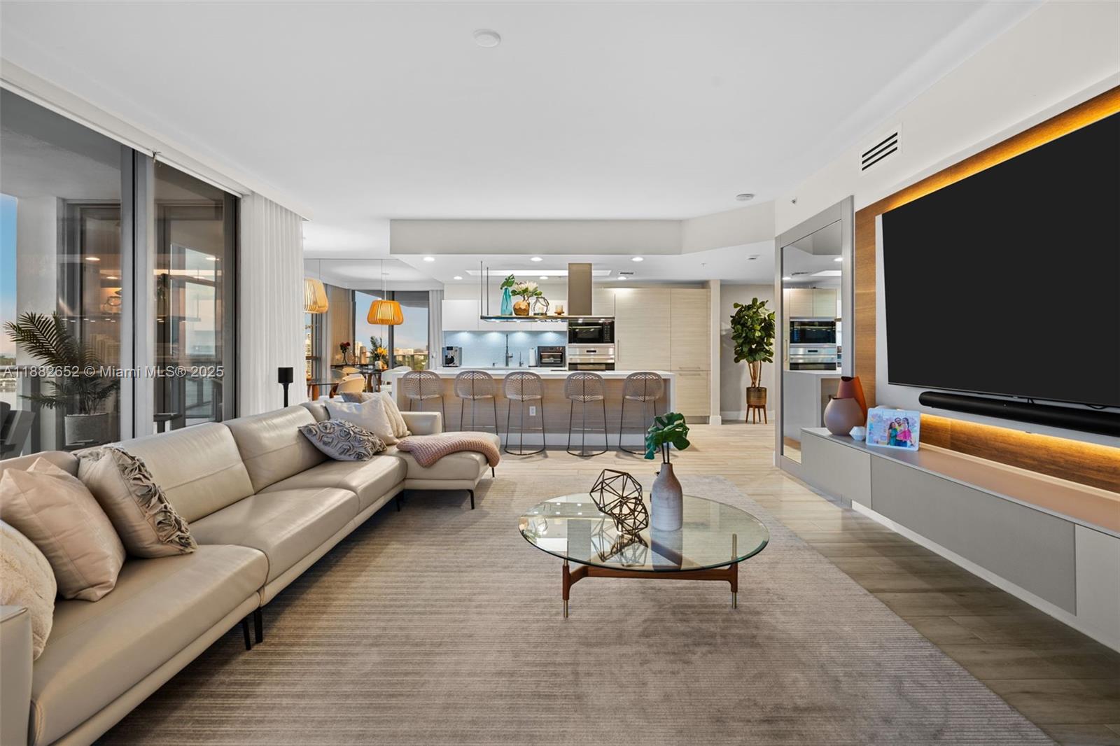 MARINA PALMS RESIDENCES N - Residential